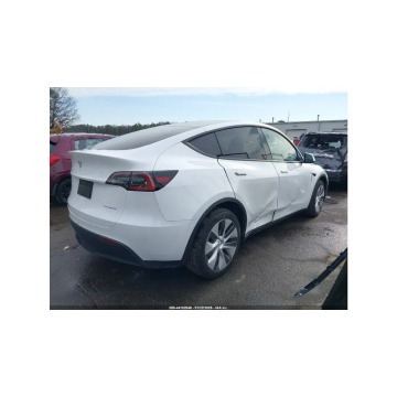 Tesla   SUV 2024 elektryczny, automat - Na sprzedaż za 64 000 zł - Wrocław - zdjęcie 6