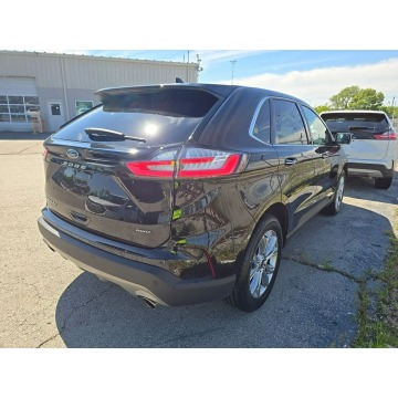Ford Edge  SUV 2024,  2.0 benzyna, automat - Na sprzedaż za 49 000 zł - Wrocław - zdjęcie 4