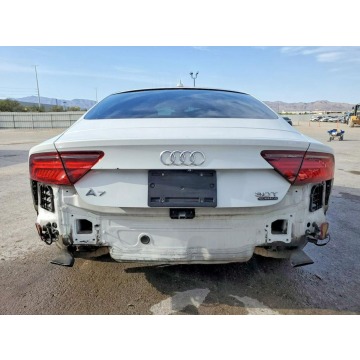 Audi A7  Sedan/Limuzyna 2017,  3.0 benzyna, automat - Na sprzedaż za 45 000 zł - Wrocław - zdjęcie 6