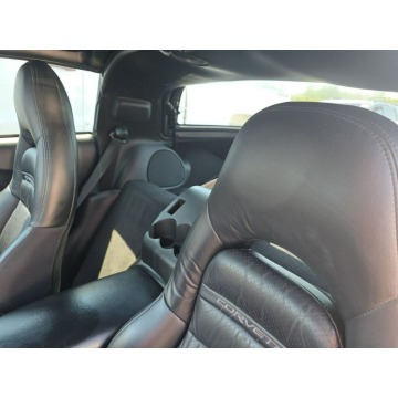 Chevrolet Corvette  Coupe/Sportowy 2003,  5.7 benzyna - Na sprzedaż za 29 000 zł - Wrocław - zdjęcie 11