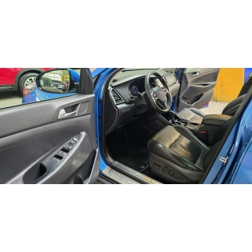 Hyundai Tucson  SUV 2015,  1.6 benzyna+LPG, automat - Na sprzedaż za 59 900 zł - Mysłowice - zdjęcie 12