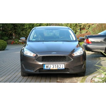 Ford Focus  Sedan/Limuzyna 2018,  1.6 benzyna - Na sprzedaż za 26 000 zł - Łódź - zdjęcie 3