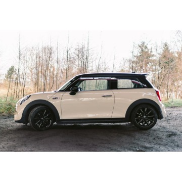 Mini Cooper S  Hatchback 2018,  2.0 benzyna, automat - Na sprzedaż za 66 000 zł - Łódź - zdjęcie 4