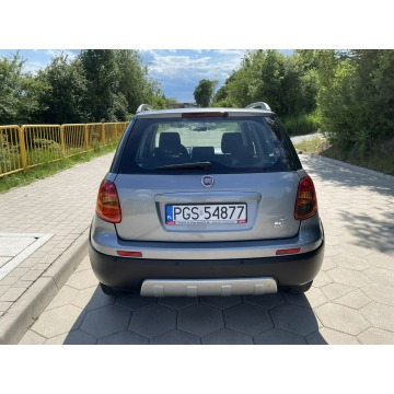 Fiat Sedici  SUV 2013,  1.6 benzyna, automat - Na sprzedaż za 25 999 zł - Gostyń - zdjęcie 5