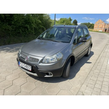 Fiat Sedici  SUV 2013,  1.6 benzyna, automat - Na sprzedaż za 25 999 zł - Gostyń - zdjęcie 3
