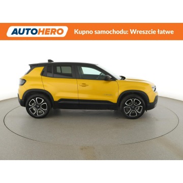 Jeep Avenger  SUV 2023,  1.2 benzyna - Na sprzedaż za 61 900 zł - Warszawa - zdjęcie 9