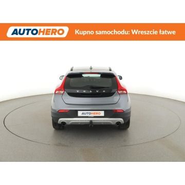 Volvo V40  Hatchback 2015,  2.0 diesel, automat - Na sprzedaż za 45 500 zł - Warszawa - zdjęcie 6