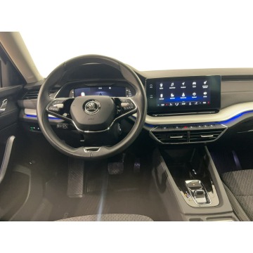 Skoda Octavia  Kombi 2024,  1.5 hybryda, automat - Na sprzedaż za 86 500 zł - Warszawa - zdjęcie 9