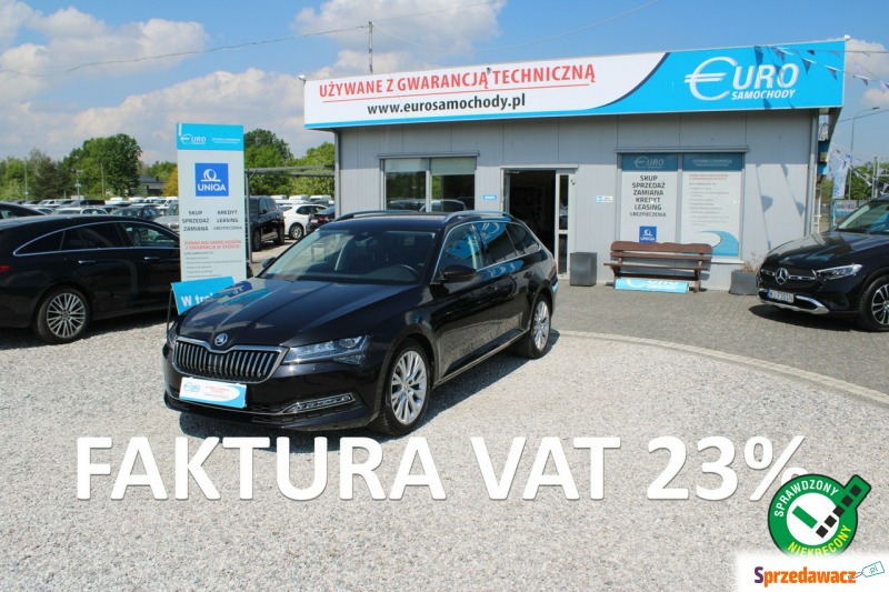Skoda Superb  Kombi 2021,  2.0 diesel, automat - Na sprzedaż za 92 899 zł - Warszawa