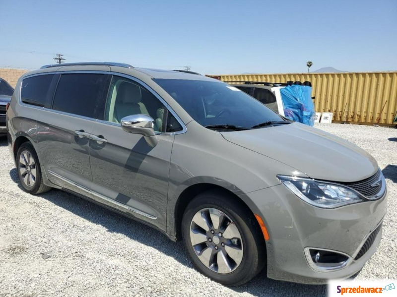 Chrysler Pacifica  Minivan/Van 2020,  3.6 hybryda, automat - Na sprzedaż za 39 000 zł - Tarnów