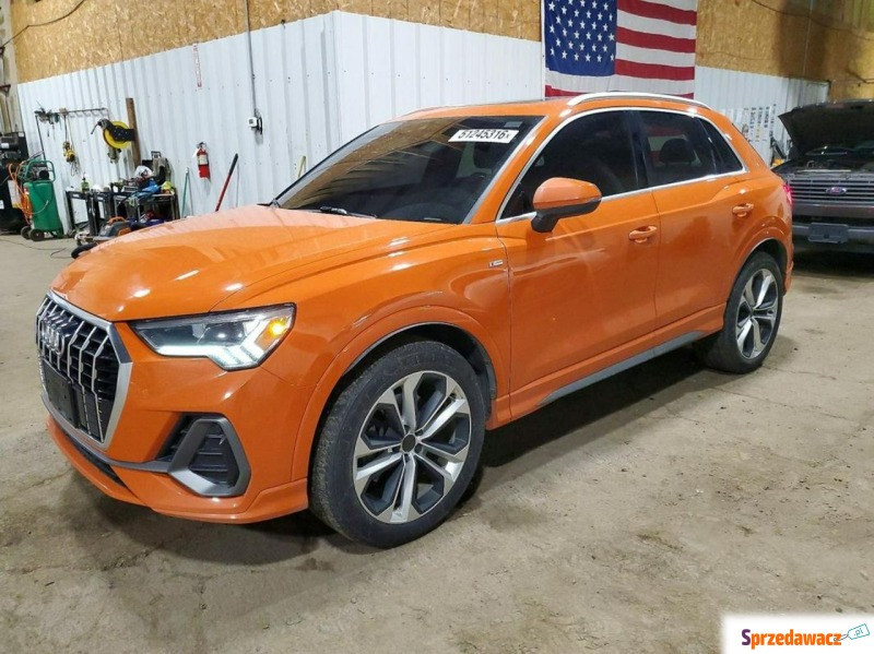 Audi Q3  SUV 2019,  2.0 benzyna, automat - Na sprzedaż za 39 000 zł - Tarnów
