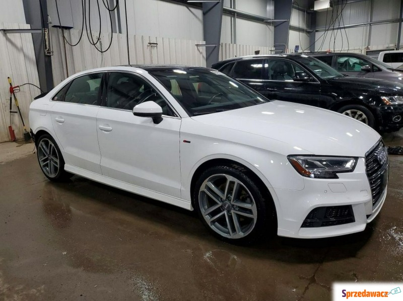 Audi A3  Sedan/Limuzyna 2017,  2.0 benzyna, automat - Na sprzedaż za 30 000 zł - Tarnów