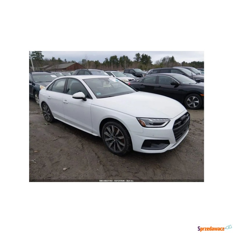 Audi A4  Sedan/Limuzyna 2022,  2.0 benzyna, automat - Na sprzedaż za 49 000 zł - Tarnów