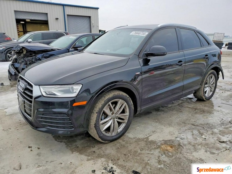 Audi Q3  SUV 2018,  2.0 benzyna, automat - Na sprzedaż za 31 000 zł - Warszawa