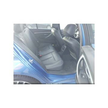 BMW Seria 3  Sedan/Limuzyna 2018,  3.0 benzyna, automat - Na sprzedaż za 42 000 zł - Tarnów - zdjęcie 12