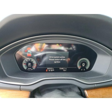 Audi Q5  SUV 2023,  2.0 benzyna, automat - Na sprzedaż za 54 000 zł - Tarnów - zdjęcie 9