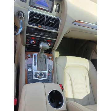 Audi Q7  SUV 2014,  3.0 diesel, automat - Na sprzedaż za 78 000 zł - Gizałki - zdjęcie 11