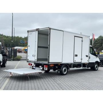 Iveco Daily 2023,  3.0 diesel - Na sprzedaż za 240 834 zł - Widełki - zdjęcie 8
