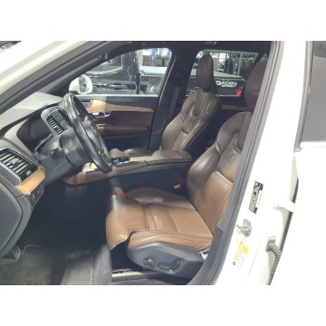 Volvo   SUV 2019,  2.0 benzyna, automat - Na sprzedaż za 43 000 zł - Tarnów - zdjęcie 7