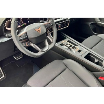 Cupra Leon  Hatchback 2026,  1.5 benzyna, automat - Na sprzedaż za 129 419 zł - Warszawa - zdjęcie 10