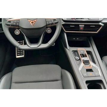 Cupra Leon  Hatchback 2026,  1.5 benzyna, automat - Na sprzedaż za 129 419 zł - Warszawa - zdjęcie 9