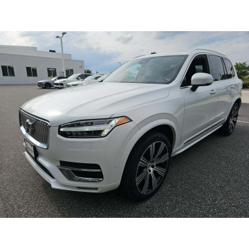 Volvo XC90 B6 Ultimate / AWD / niski przebieg