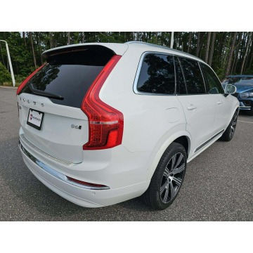 Volvo   SUV 2023,  2.0 benzyna, automat - Na sprzedaż za 69 000 zł - Tarnów - zdjęcie 3