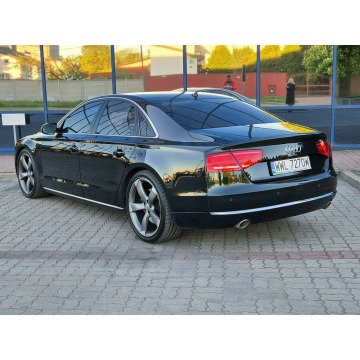 Audi A8  Sedan/Limuzyna 2010,  4.1 diesel, automat - Na sprzedaż za 55 999 zł - Warszawa - zdjęcie 4