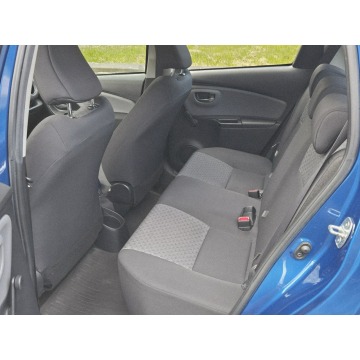 Toyota Yaris  Hatchback 2015,  1.3 benzyna - Na sprzedaż za 39 000 zł - Wąchock - zdjęcie 12