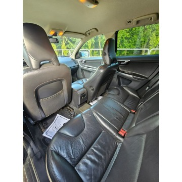 Volvo   SUV 2009,  2.4 diesel - Na sprzedaż za 24 999 zł - Głogów - zdjęcie 6