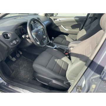 Ford Mondeo  Liftback 2012,  1.6 diesel - Na sprzedaż za 19 900 zł - Wrocław - zdjęcie 6