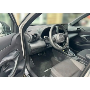 Toyota Yaris Cross  SUV 2026,  1.5 hybryda, automat - Na sprzedaż za 112 950 zł - Szczecinek - zdjęcie 2