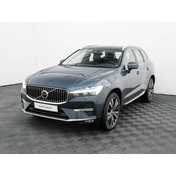 Volvo   SUV 2022,  2.0 diesel, automat - Na sprzedaż za 135 840 zł - Gdynia - zdjęcie 2