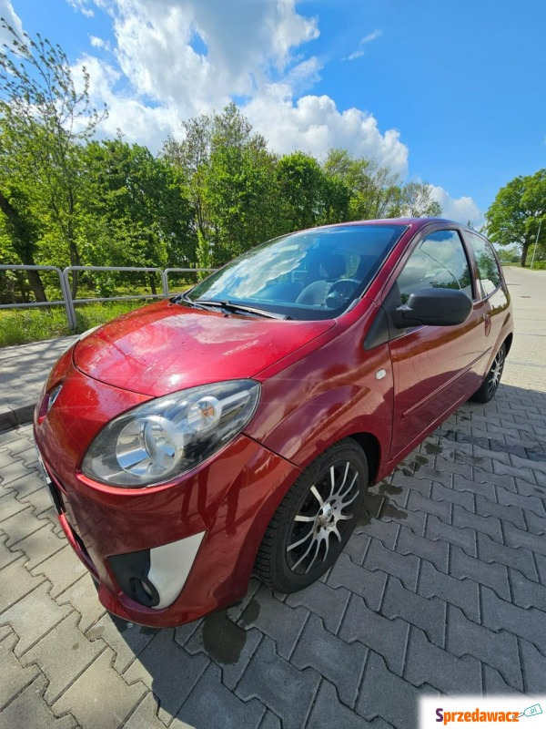 Renault Twingo  Hatchback 2011,  1.1 benzyna - Na sprzedaż za 7 800,00 zł - Głogów