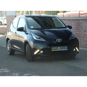 Toyota Aygo  Hatchback 2018,  1.0 benzyna - Na sprzedaż za 28 990 zł - Mysłowice - zdjęcie 3