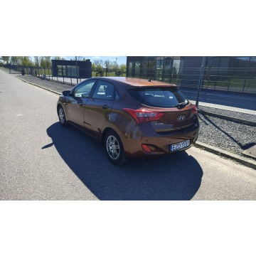 Hyundai i30  Hatchback 2012,  1.4 benzyna+LPG - Na sprzedaż za 17 400 zł - Pabianice - zdjęcie 3