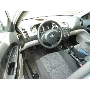 Kia Ceed  Hatchback 2009,  1.4 benzyna - Na sprzedaż za 12 900 zł - Łódź - zdjęcie 6