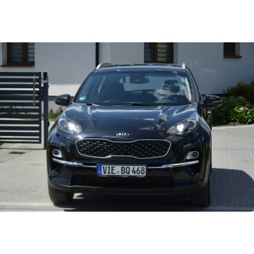 Kia Sportage  SUV 2020,  1.6 benzyna, automat - Na sprzedaż za 69 900 zł - Majdan Sieniawski - zdjęcie 2