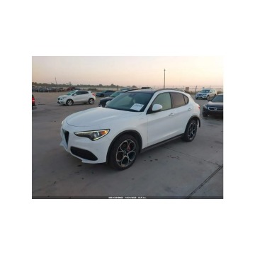 Alfa Romeo Stelvio - / 2.0 280KM / 4x4 / niski przebieg /