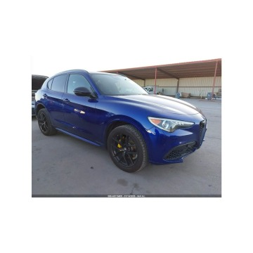 Alfa Romeo Stelvio - / 2.0 280KM / 4x4 / niski przebieg /