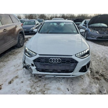 Audi A4  Sedan/Limuzyna 2022,  2.0 benzyna, automat - Na sprzedaż za 45 000 zł - Tarnów - zdjęcie 3