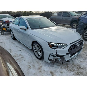 Audi A4  Sedan/Limuzyna 2022,  2.0 benzyna, automat - Na sprzedaż za 45 000 zł - Tarnów - zdjęcie 2