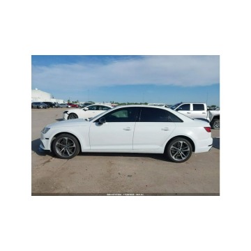 Audi A4  Sedan/Limuzyna 2019,  2.0 benzyna, automat - Na sprzedaż za 31 000 zł - Tarnów - zdjęcie 5
