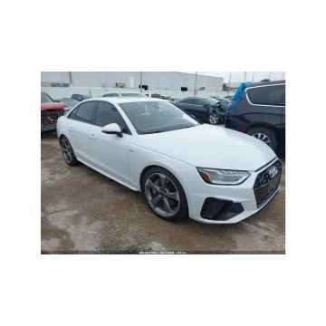 Audi A4 - / bogata wersja / Quattro / S-Line /