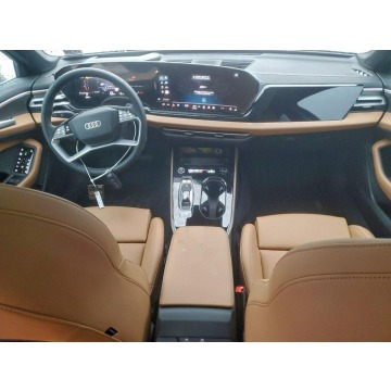 Audi A5  Sedan/Limuzyna 2025,  2.0 benzyna, automat - Na sprzedaż za 119 000 zł - Tarnów - zdjęcie 8