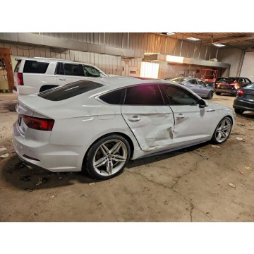 Audi A5  Sedan/Limuzyna 2018,  2.0 benzyna, automat - Na sprzedaż za 35 000 zł - Tarnów - zdjęcie 4