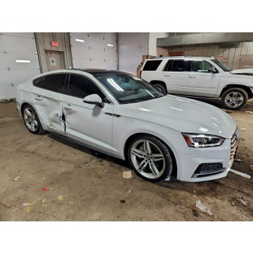 Audi A5  Sedan/Limuzyna 2018,  2.0 benzyna, automat - Na sprzedaż za 35 000 zł - Tarnów - zdjęcie 3