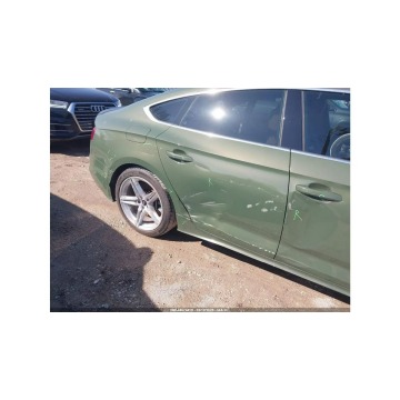 Audi A5  Sedan/Limuzyna 2022,  2.0 benzyna, automat - Na sprzedaż za 59 000 zł - Tarnów - zdjęcie 9