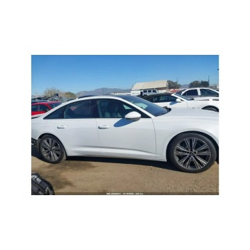Audi A6  Sedan/Limuzyna 2023,  2.0 benzyna, automat - Na sprzedaż za 69 000 zł - Tarnów - zdjęcie 4