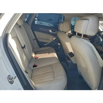 Audi A6  Sedan/Limuzyna 2019,  3.0 benzyna, automat - Na sprzedaż za 39 000 zł - Tarnów - zdjęcie 10